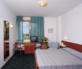 Park Hotel Galileo Reggello Zimmer foto