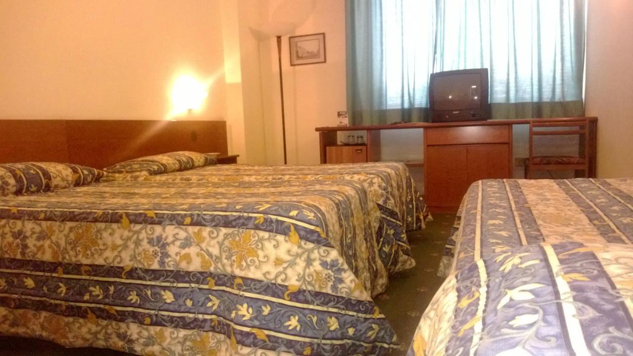Park Hotel Galileo Reggello Exterior foto